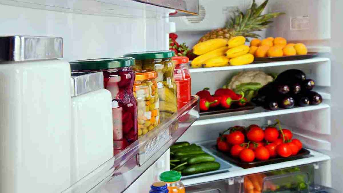 Se você gosta de guardar tomates na geladeira, mude de hábito imediatamente!