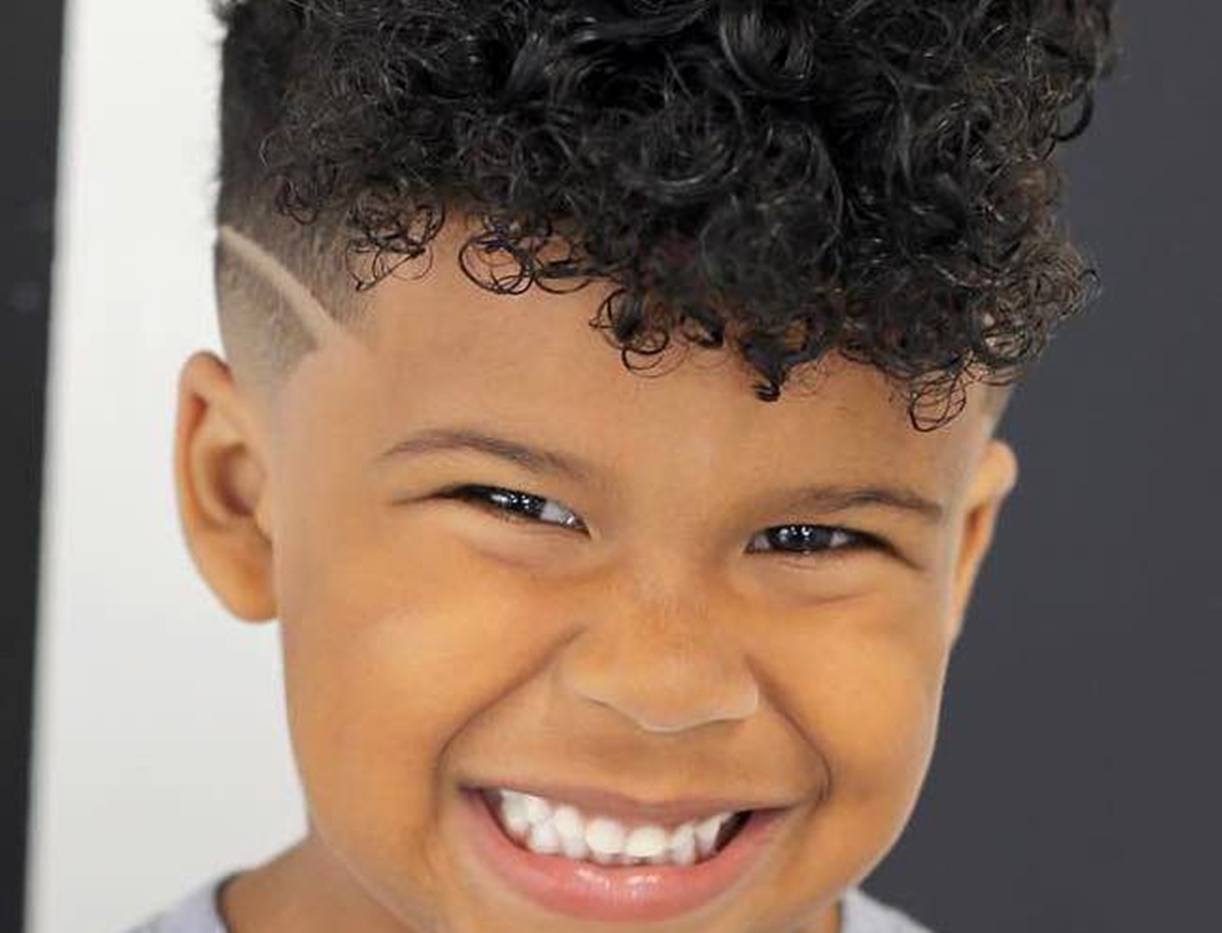 50 cortes de cabelo fofos para crianças em 2023 - O Petróleo - Seu Portal  de Bem Estar e Estilo de Vida