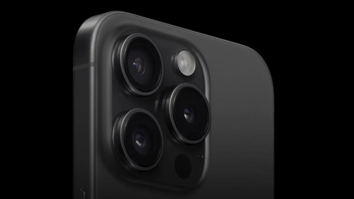 Câmera teraprismo no iPhone 16