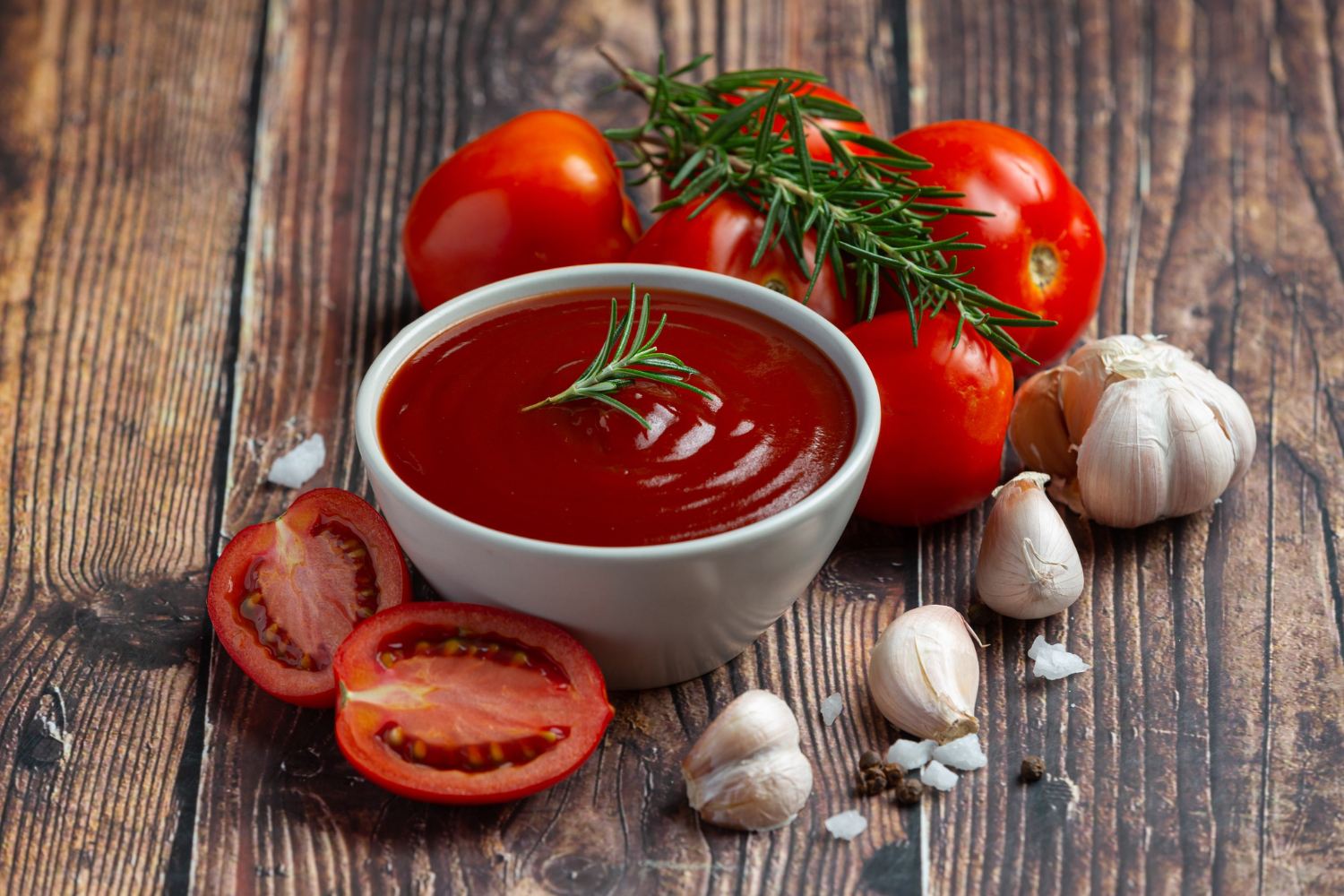 Como fazer um molho de tomate incrivelmente saboroso e sem acidez