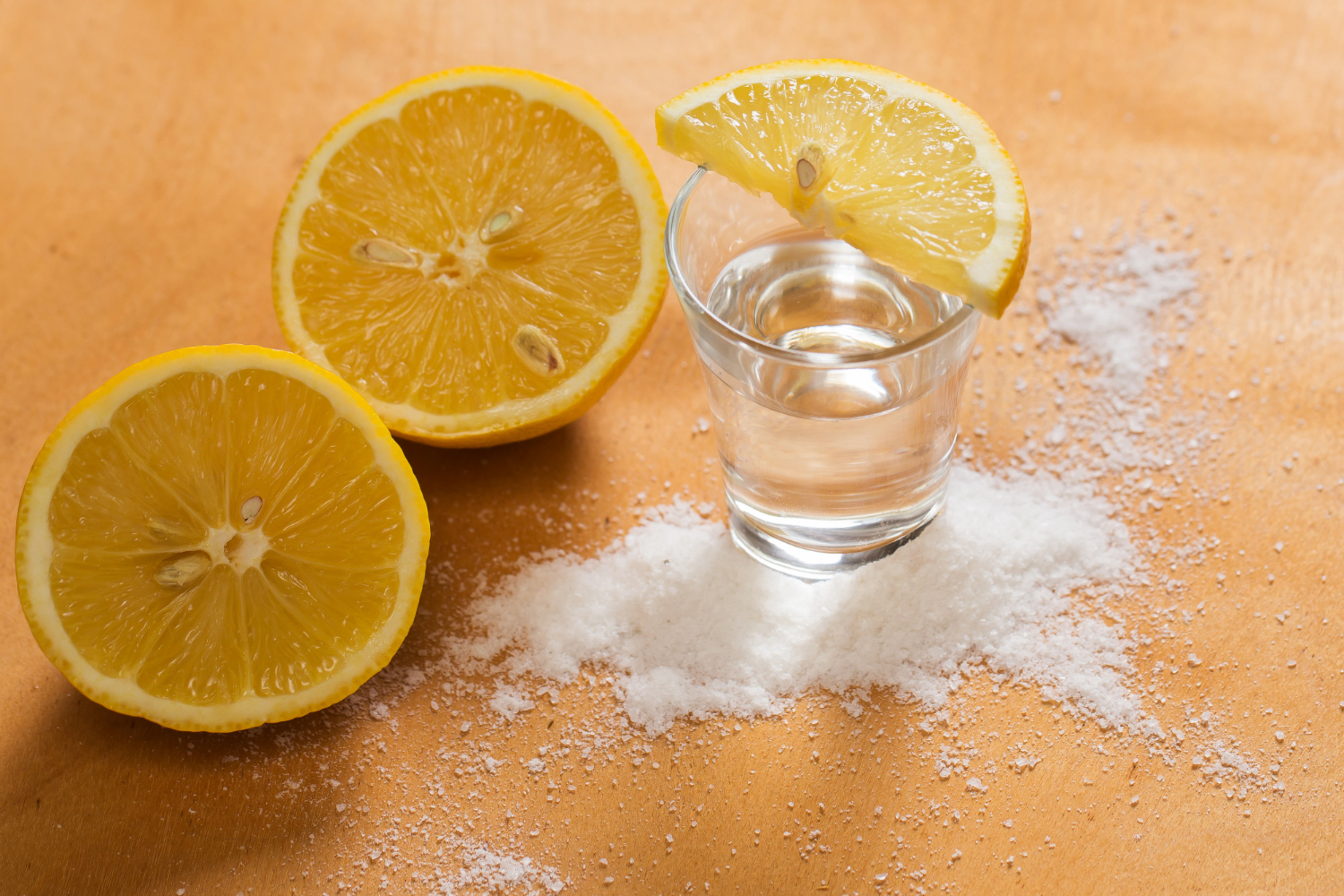 Os  usos do ácido cítrico na limpeza doméstica