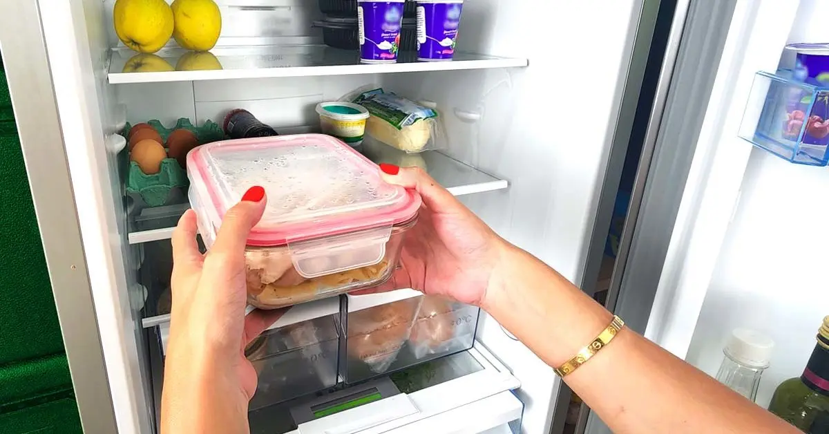 Por quantos dias você consegue manter as sobras na geladeira?