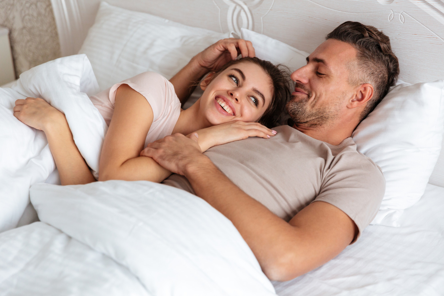 Por que os casais deveriam ir para a cama no mesmo horário?