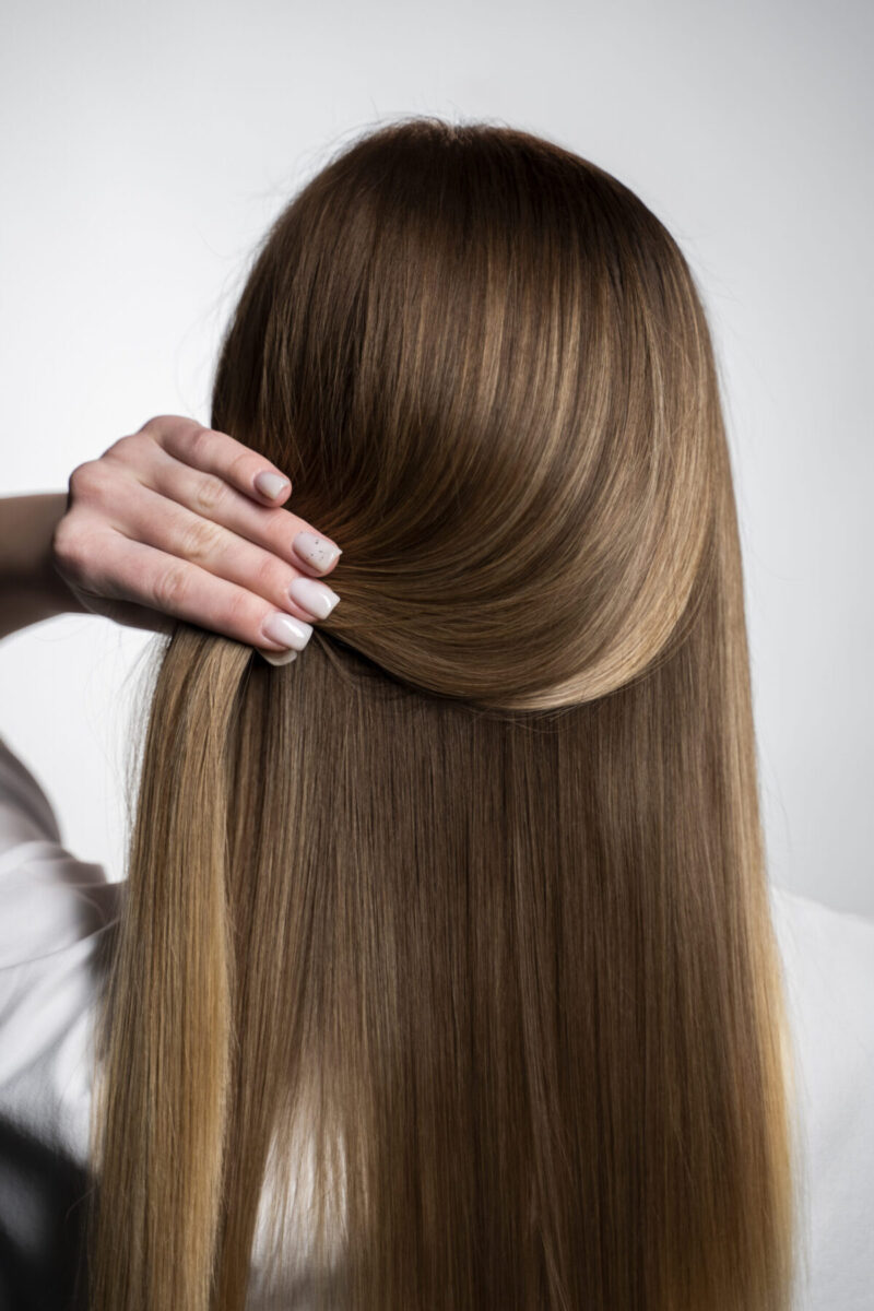 Alisamento com taninos: quais os riscos para os cabelos?