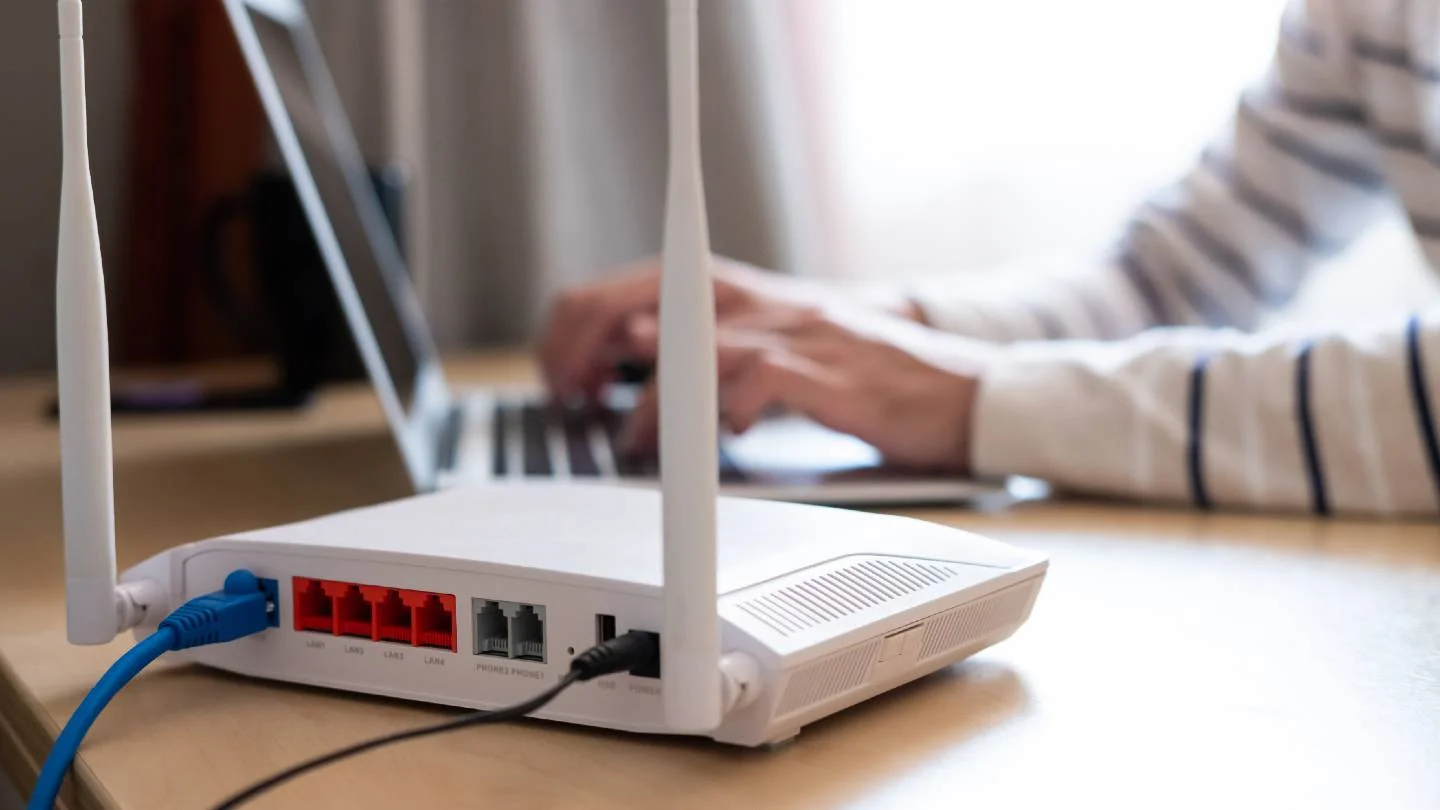 Por que é essencial reiniciar seu roteador Wi-Fi semanalmente?