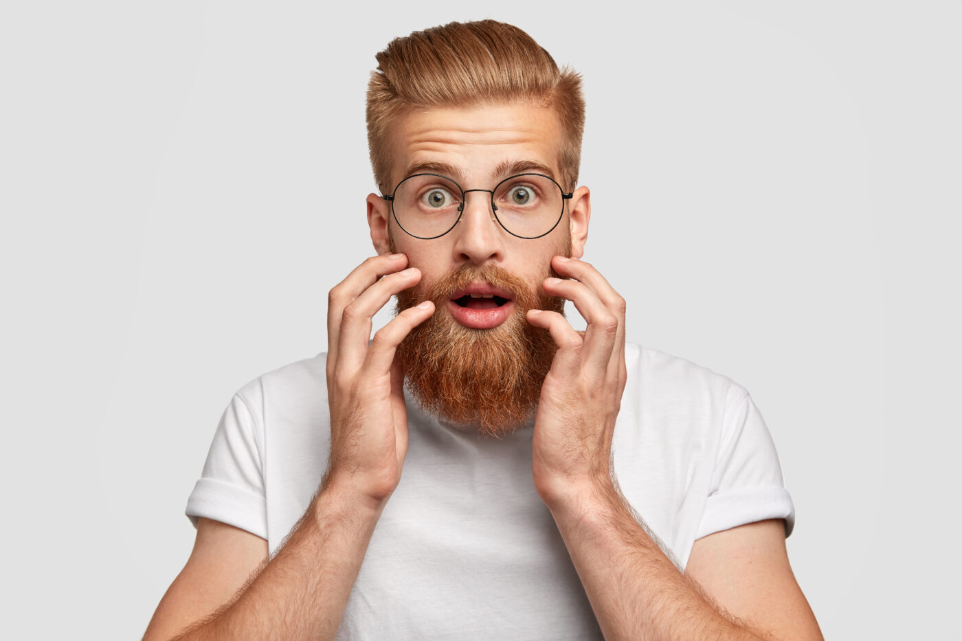 Óleo de rícino: a bomba natural para uma barba cheia e brilhante
