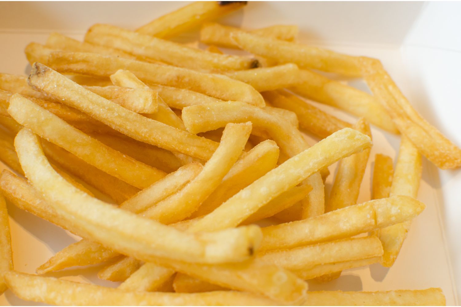 Batatas fritas crocantes com vinagre branco: o segredo dos chefs revelado