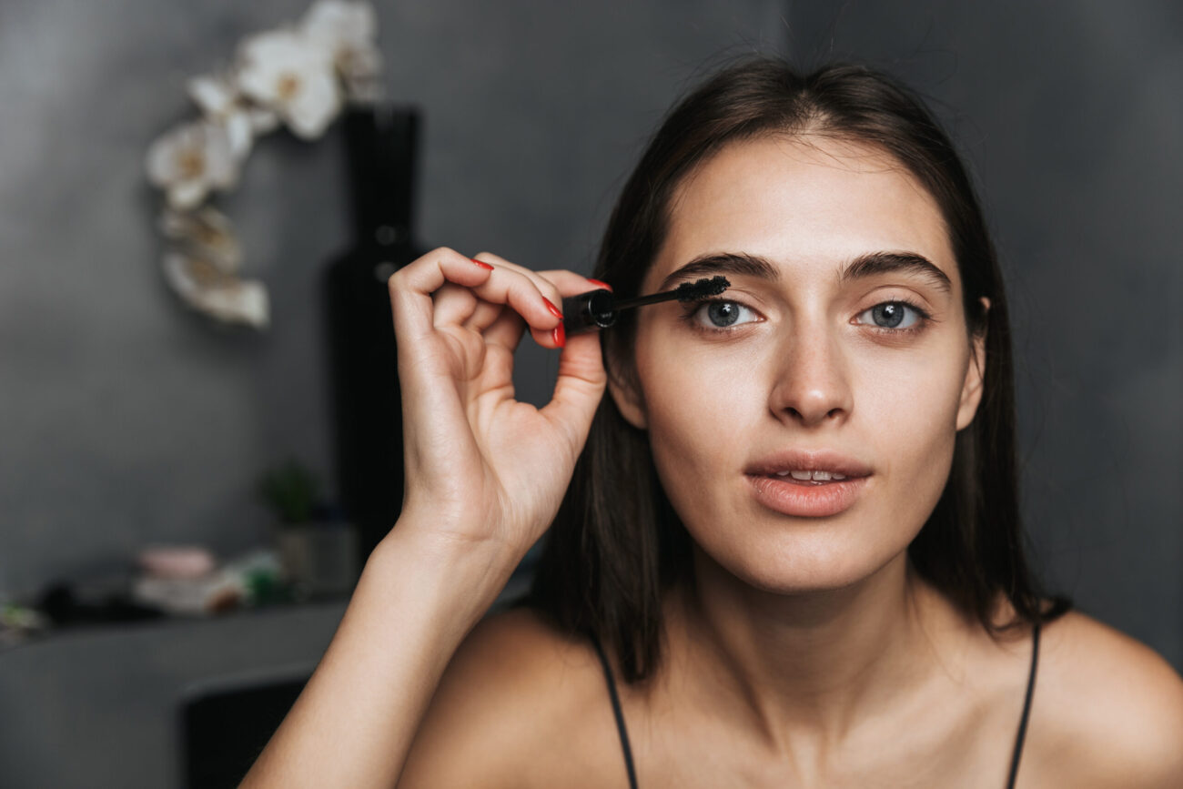 Maquiagem para olhos lacrimejantes: 10 dicas para um olhar impecável