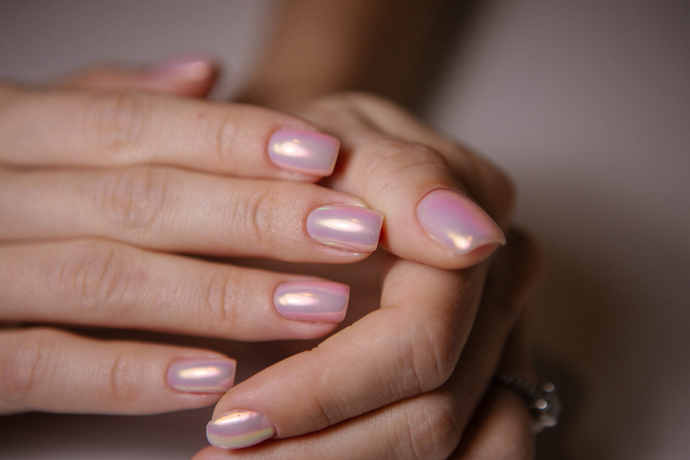 11 ideias incríveis de unhas médias para sua próxima manicure