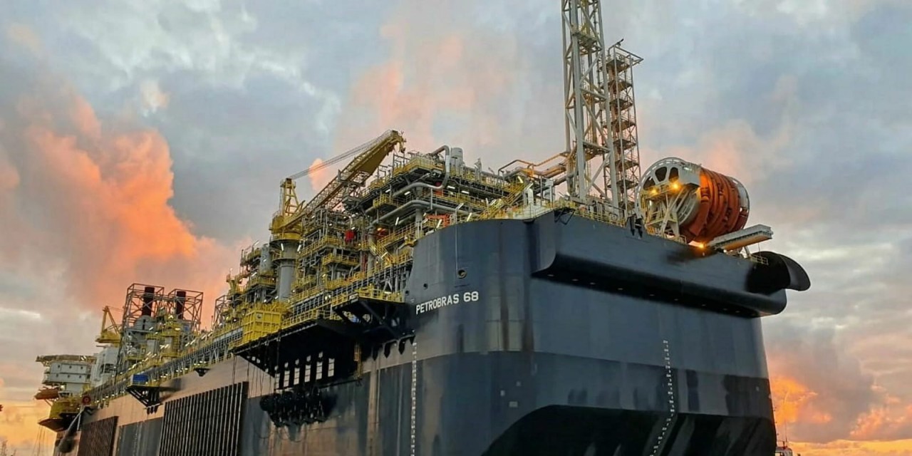 Petrobras inicia licitação para contratação de liftboats para manutenção de plataformas