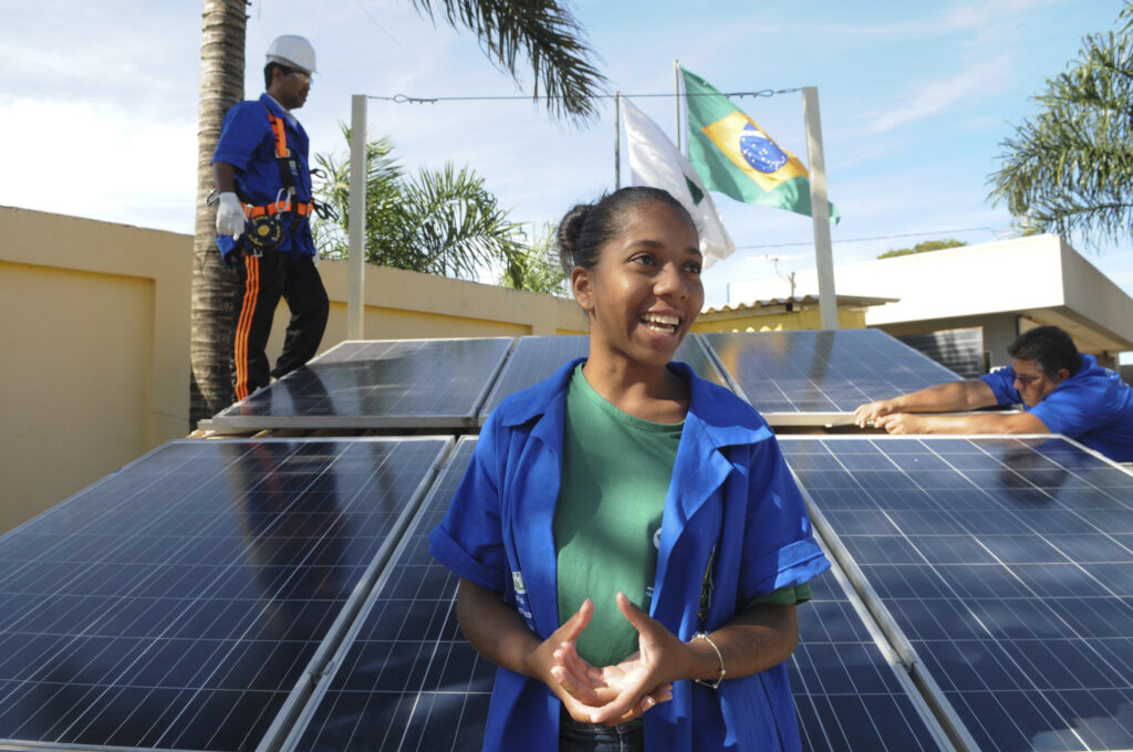 Geradores eólicos e solares do Brasil perdem R$ 1,8 bilhão com reduções de produção energética