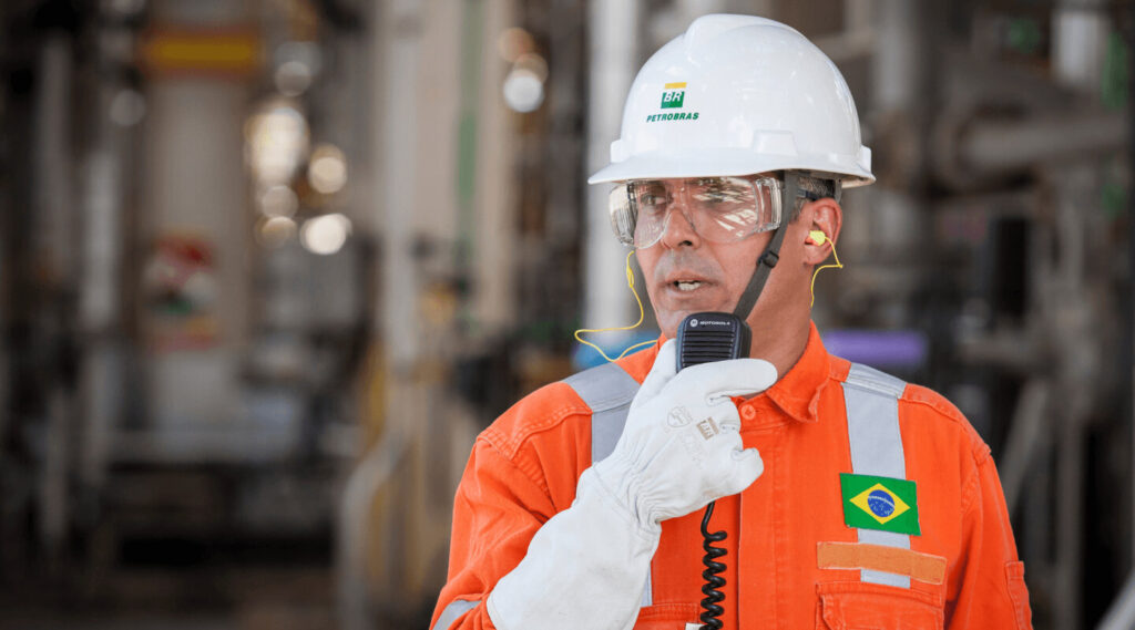 Como trabalhar na Petrobras: caminhos para ingressar na maior empresa do Brasil