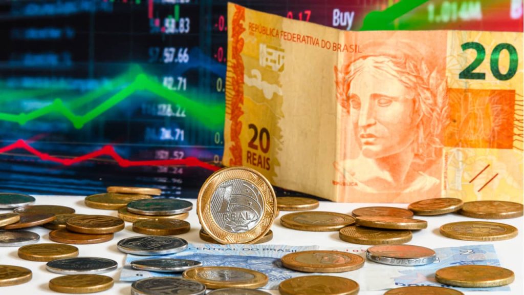 Ibovespa recua dólar cai Selic sobe a 15 e Fed mantém juros